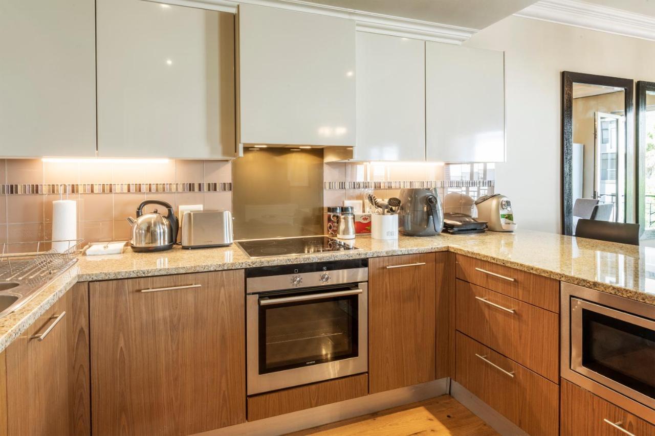 Cape Royale I Whosting Apartment Cape Town Luaran gambar