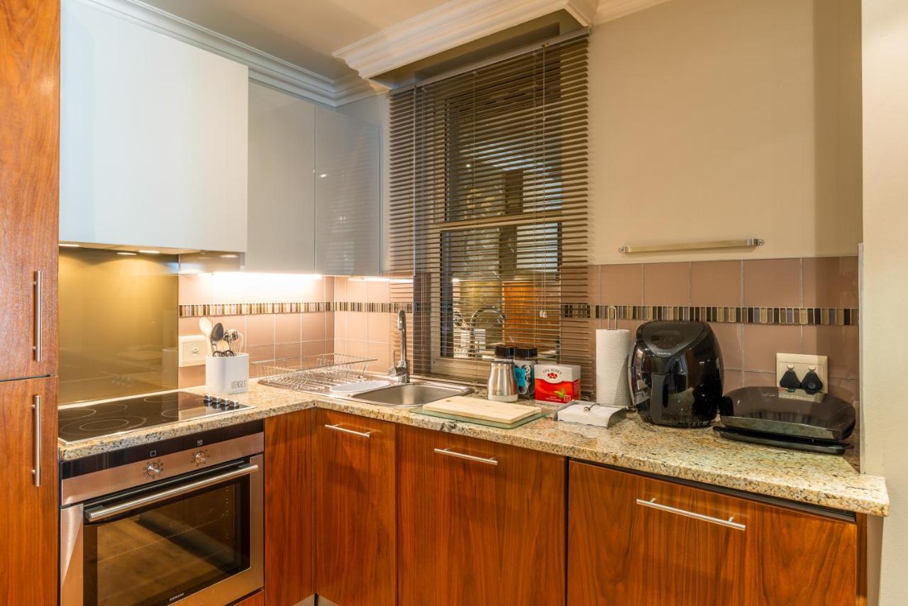 Cape Royale I Whosting Apartment Cape Town Luaran gambar